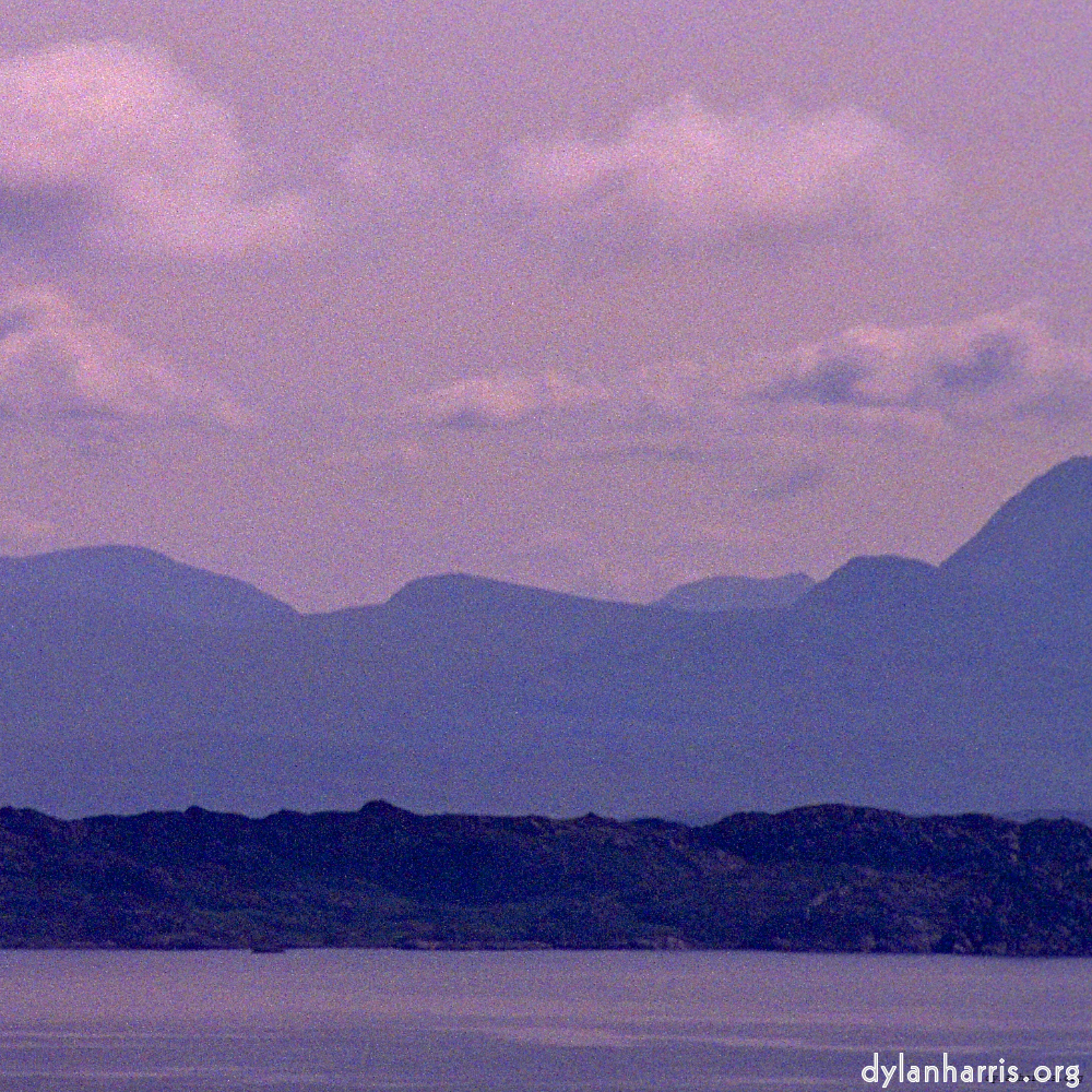image: Voici ‘highlands (iv) 3’.