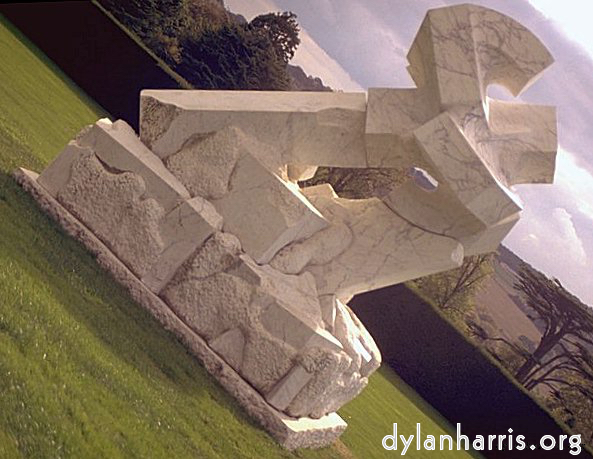 image: Dit is ‘yorkshire sculpture park (iii) 2’.