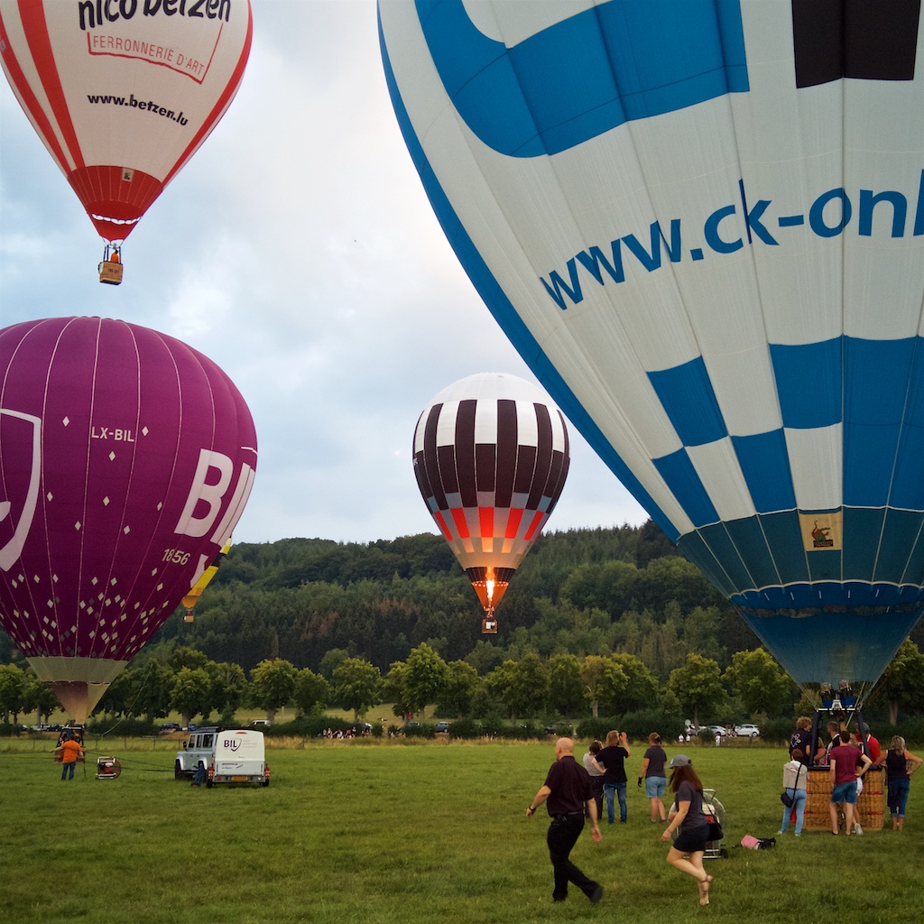 lots of balloons landing