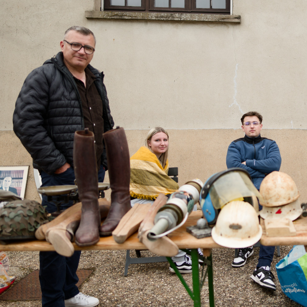 image: This is ‘brocante (xxxxii) 2’.