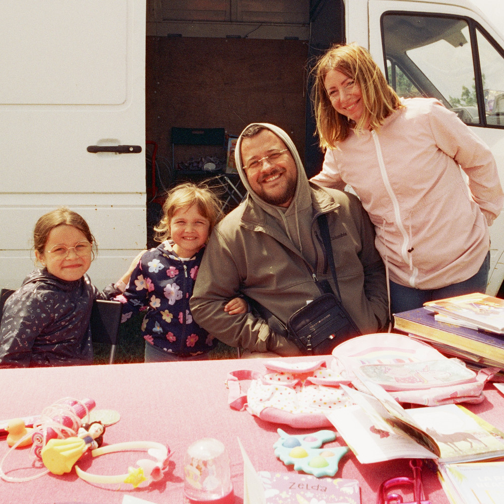 image: This is ‘brocante (lii) 1’.