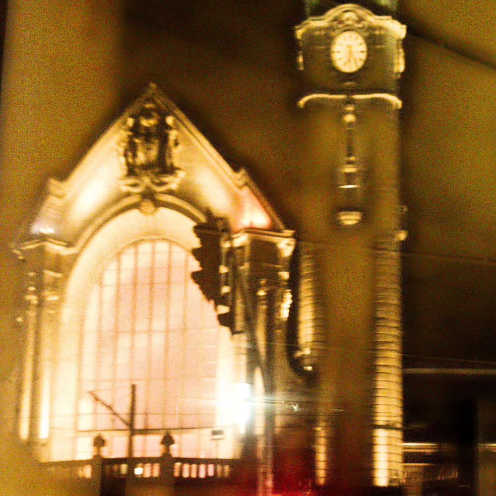 image: This is &lsquo;
tram (v) 4
&rsquo;.