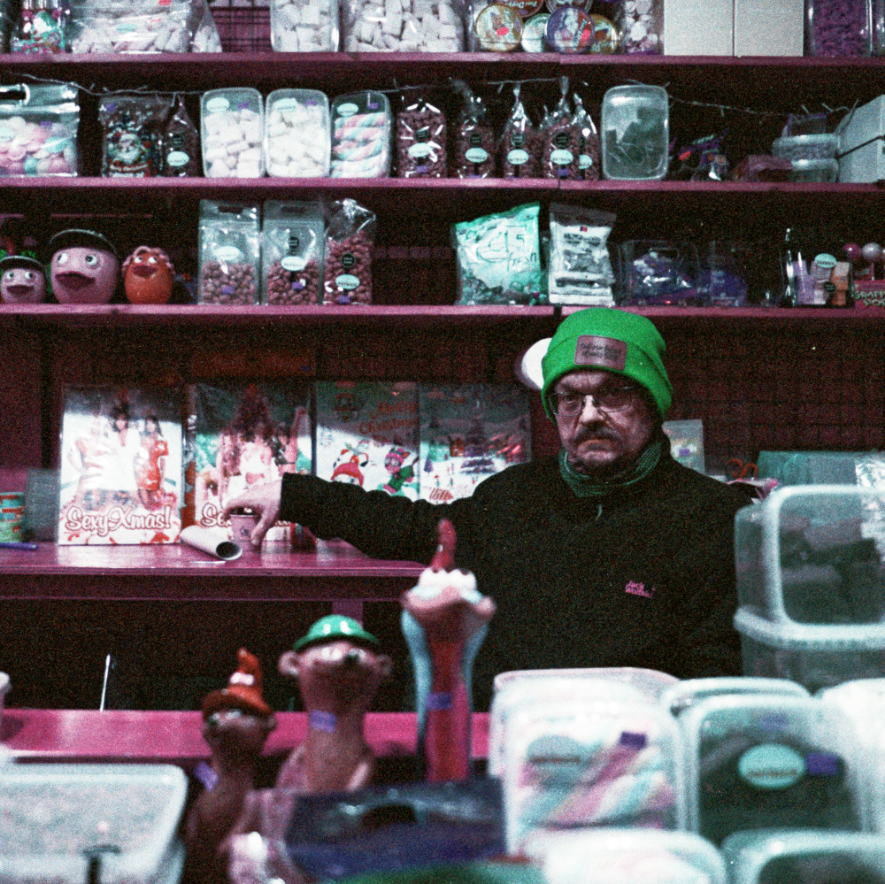 image: This is &lsquo;christmas market (viii) 1&rsquo;.