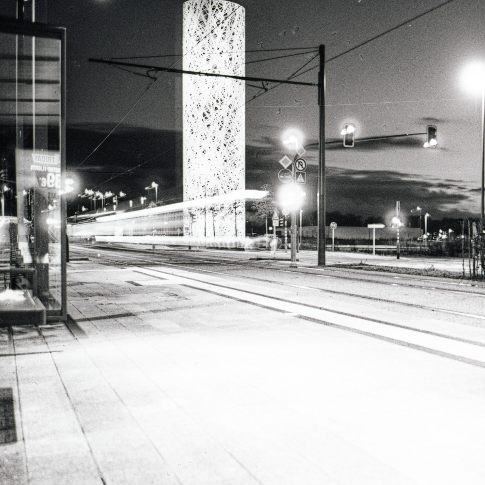 image: This is &lsquo;
tram (vi) 5
&rsquo;.