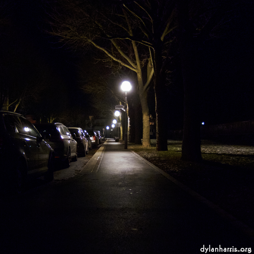 image: Dit is ‘walking home … 2’.