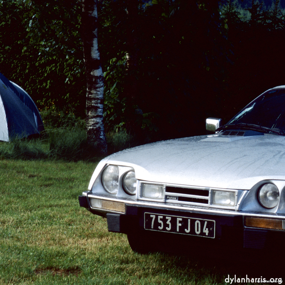 image: This is ‘citroën (xx) 4’.