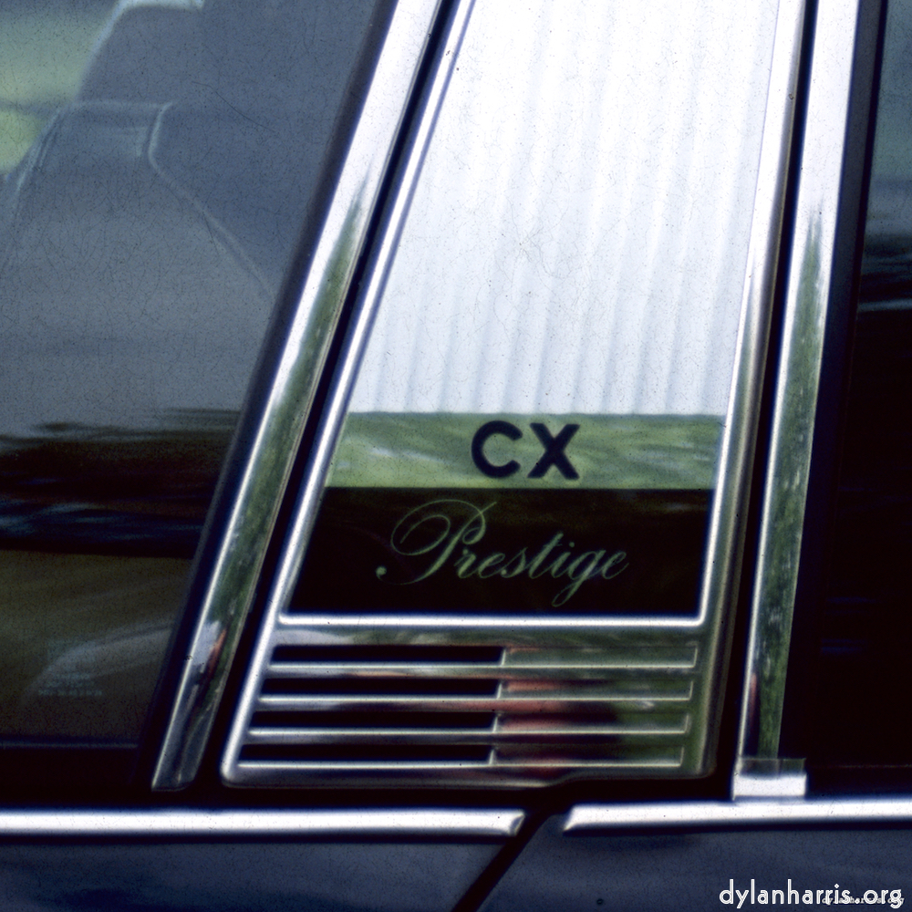 image: This is ‘citroën (xx) 6’.