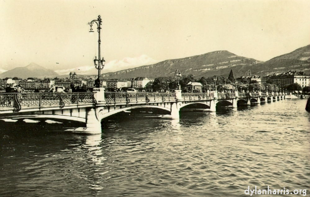 image: Postcard [[ Mont Blanc Bridge, Geneva. ]]