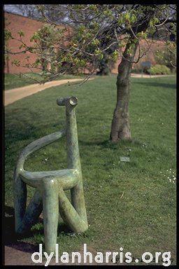 image: Heir ist ‘yorkshire sculpture park (iv) 3’.