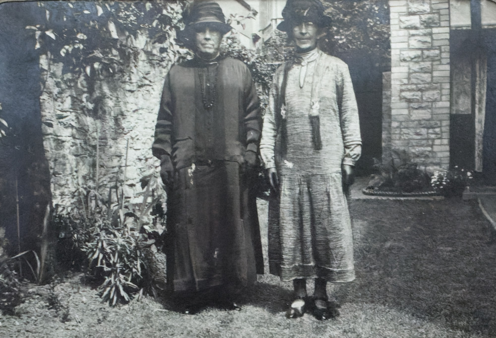 image: This is ‘Grannie & Aunty Jenny’.